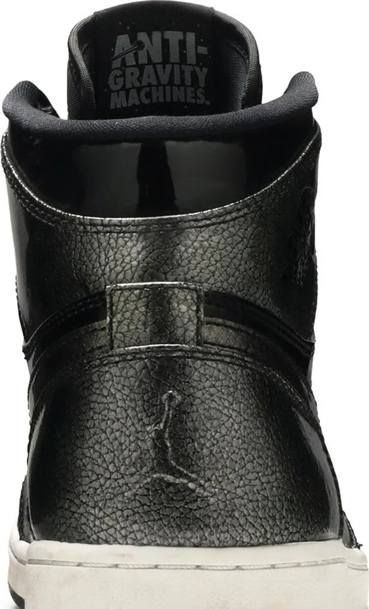 Air Jordan 1 Retro High Black Patent sneakers, black