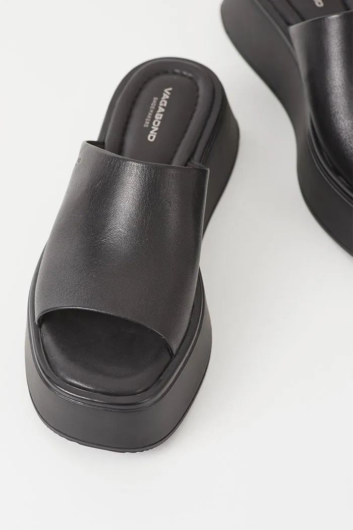 COURTNEY SLIDES