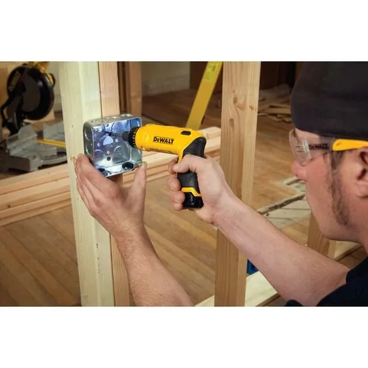 DeWalt DCF680N1 8V MAX Gyroscopic Screwdriver Kit