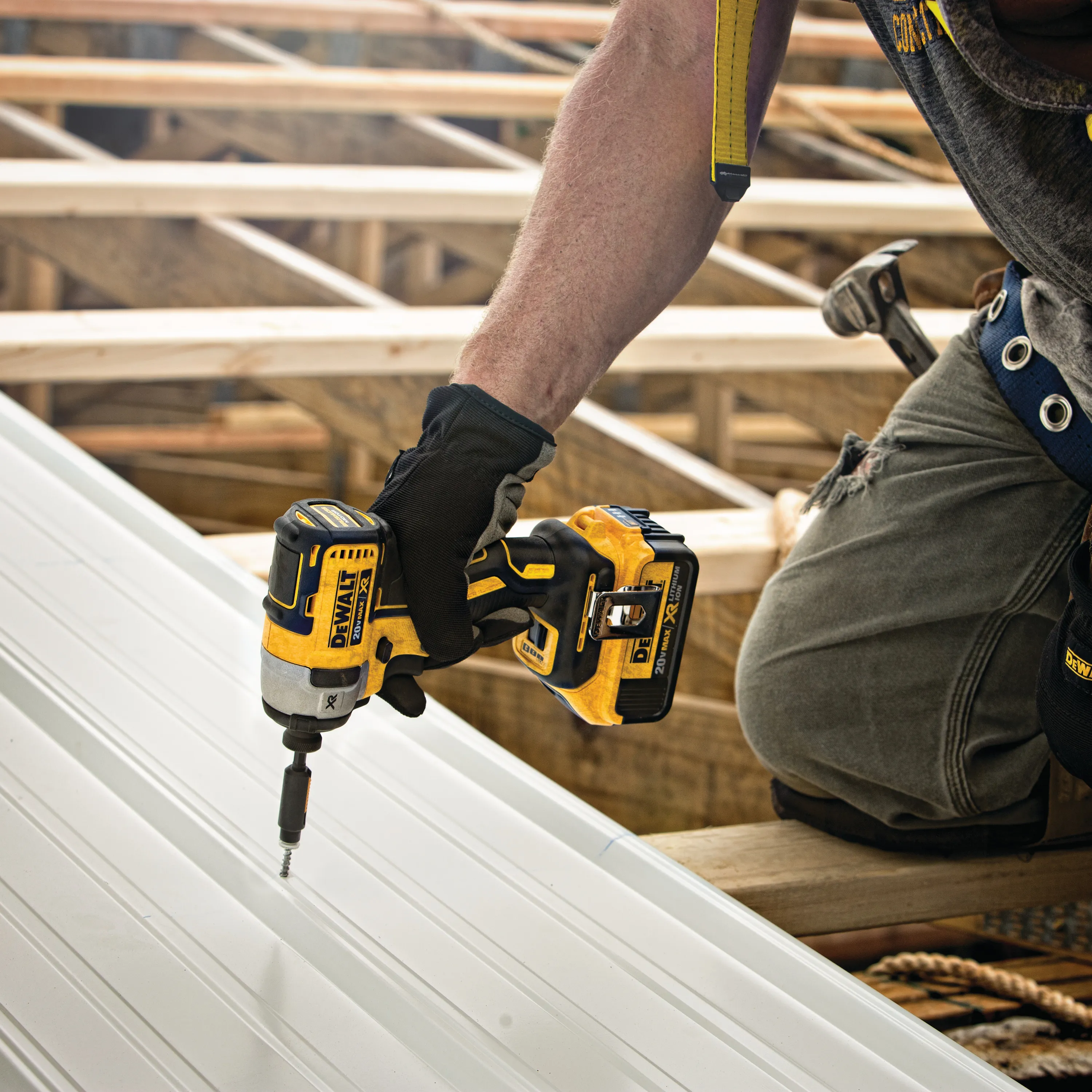 DeWalt DCF887M2 Impact Driver Kit