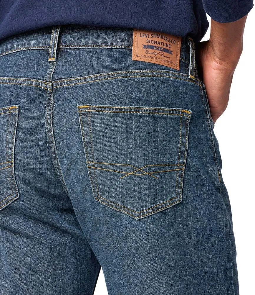 Levi Strauss Signature Gold Men's Regular Fit Flex Jeans (Available in Big & Tall)