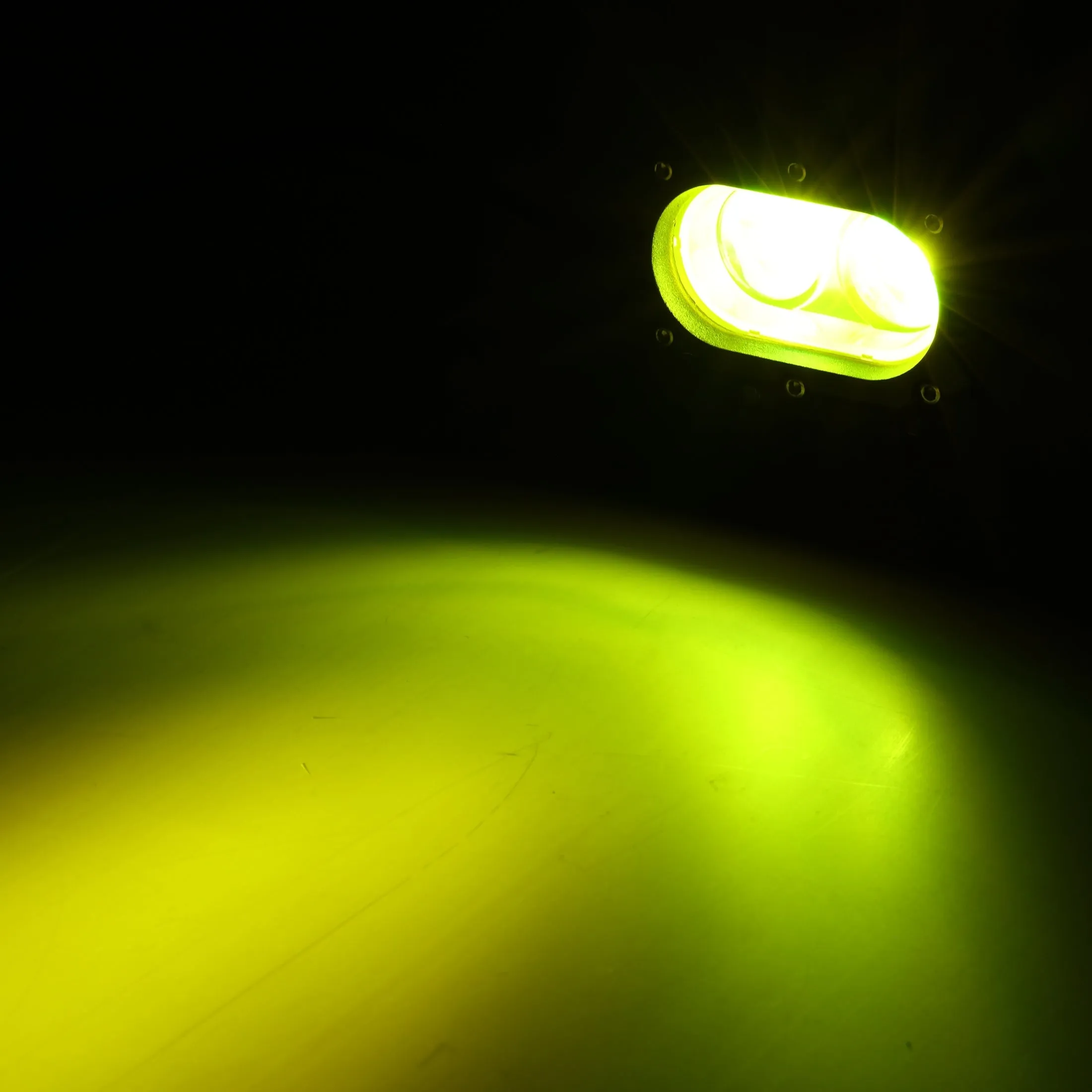 R4 Series | 4 Inch 60W LED Pods Light Flood Beam Amber Light